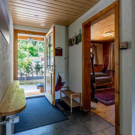 Hot Tub With Bbq Netx To Gondola Nature And Near Spiez 度假居 *