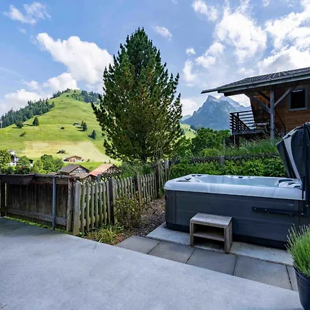 Ferienhaus Hot Tub With Bbq Netx To Gondola Nature And Near Spiez